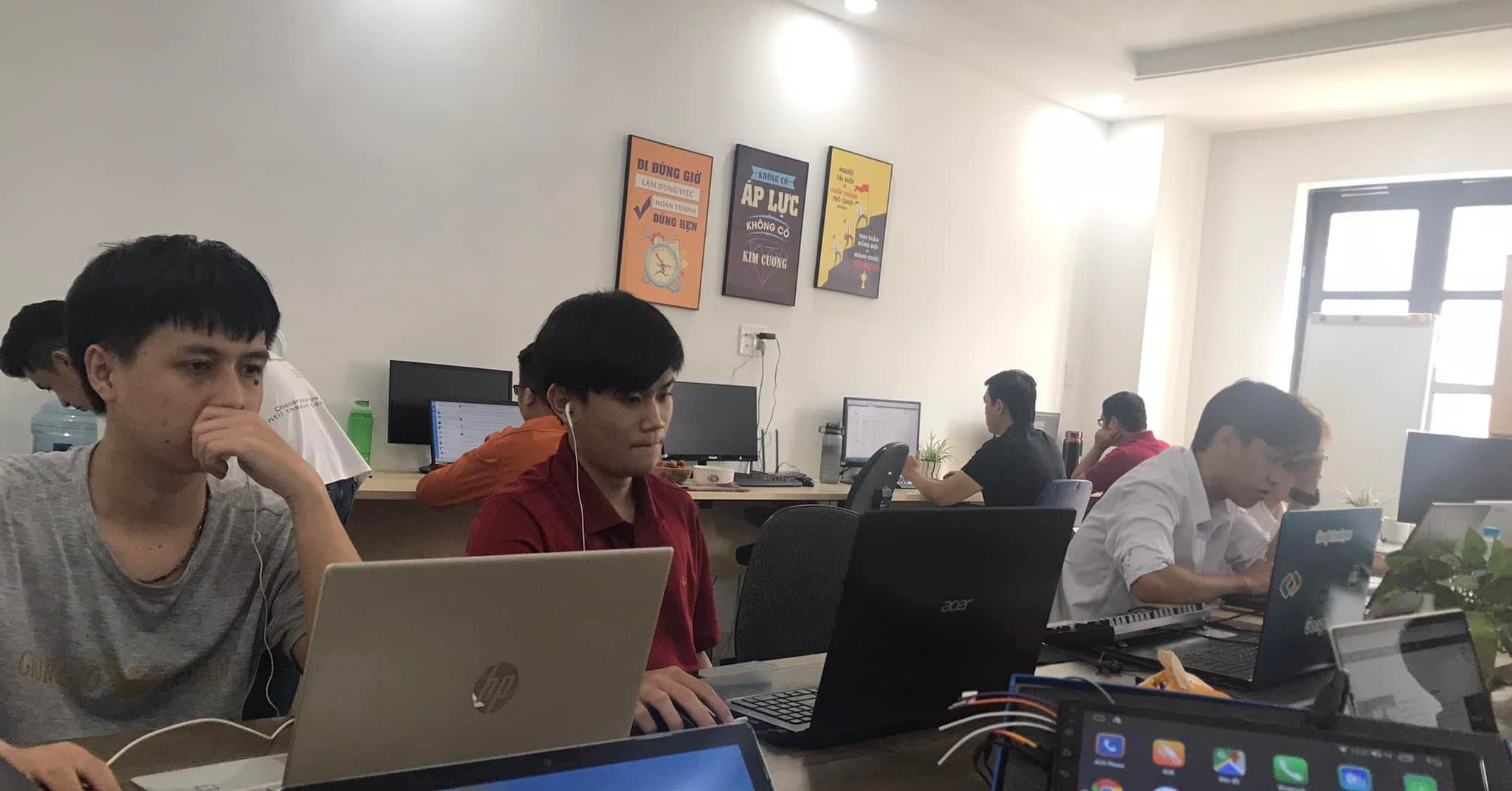 Viết phần mềm theo yêu cầu, auto web, auto click, viết app mobile theo yêu cầu, ...