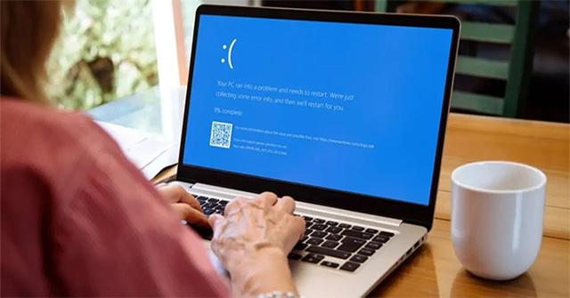 Lỗi "màn hình xanh" là gì mà khiến hàng loạt sân bay tê liệt?